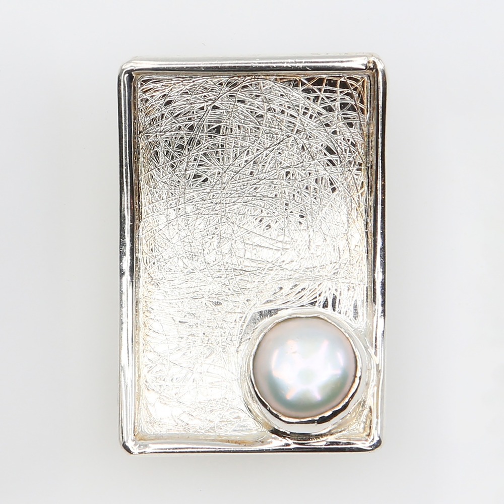 Monica‎ Zamora Balaam Design Sterling Silver & Freshwater Pearl Handmade Pendant